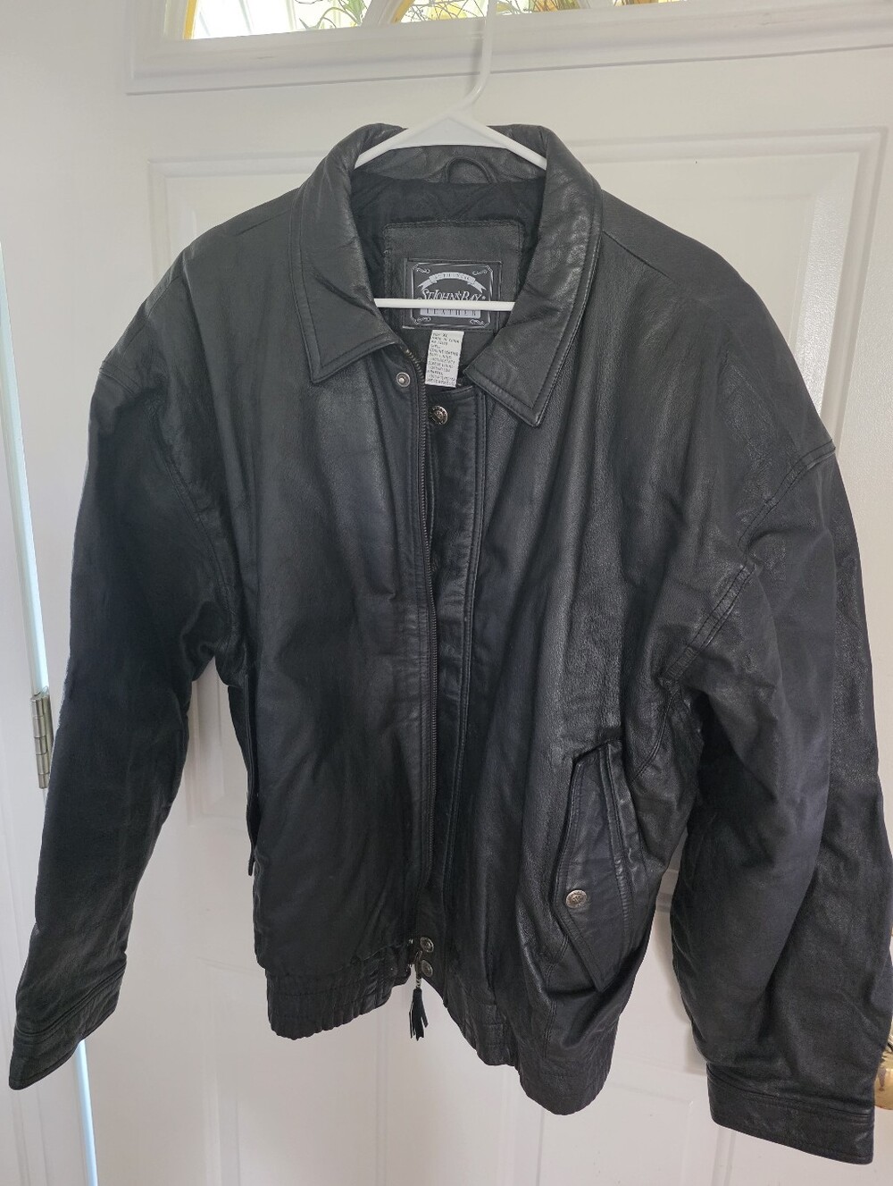 🌟🖤 St John's Bay 🖤🌟 MEN'S Classic Black Leather Bomber Jacket